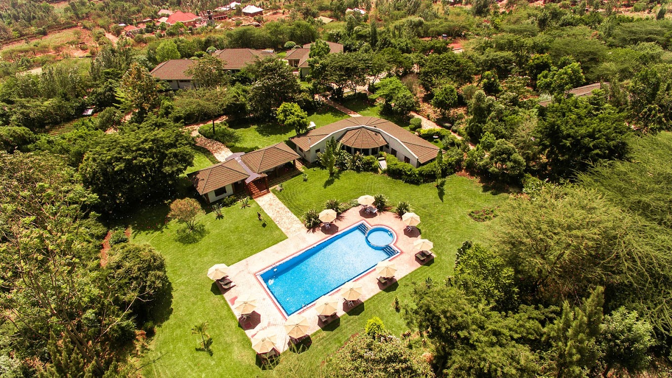 Acacia farm lodge 1
