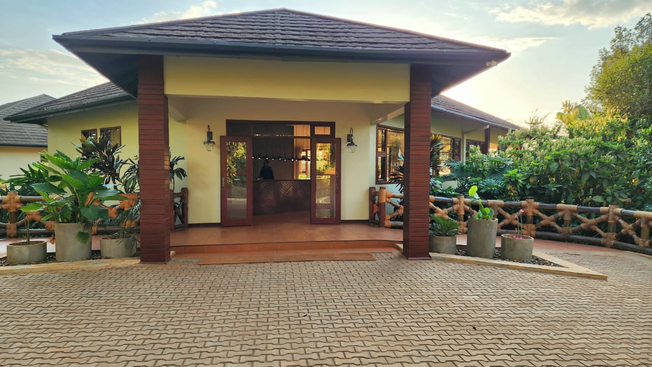 Acacia farm lodge 2