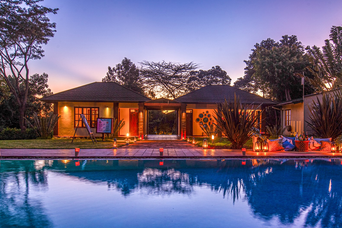 Acacia farm lodge 9