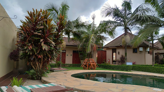Ahadi lodge3