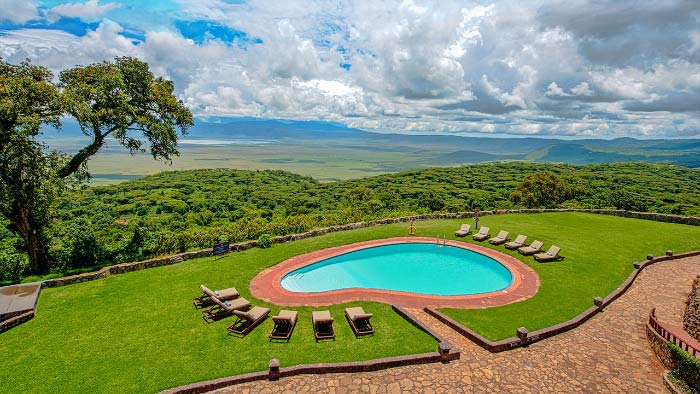 Midrange-Manyara Safari Lodge4