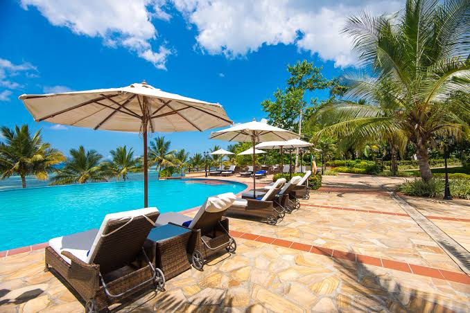Sea Cliff Resort & Spa