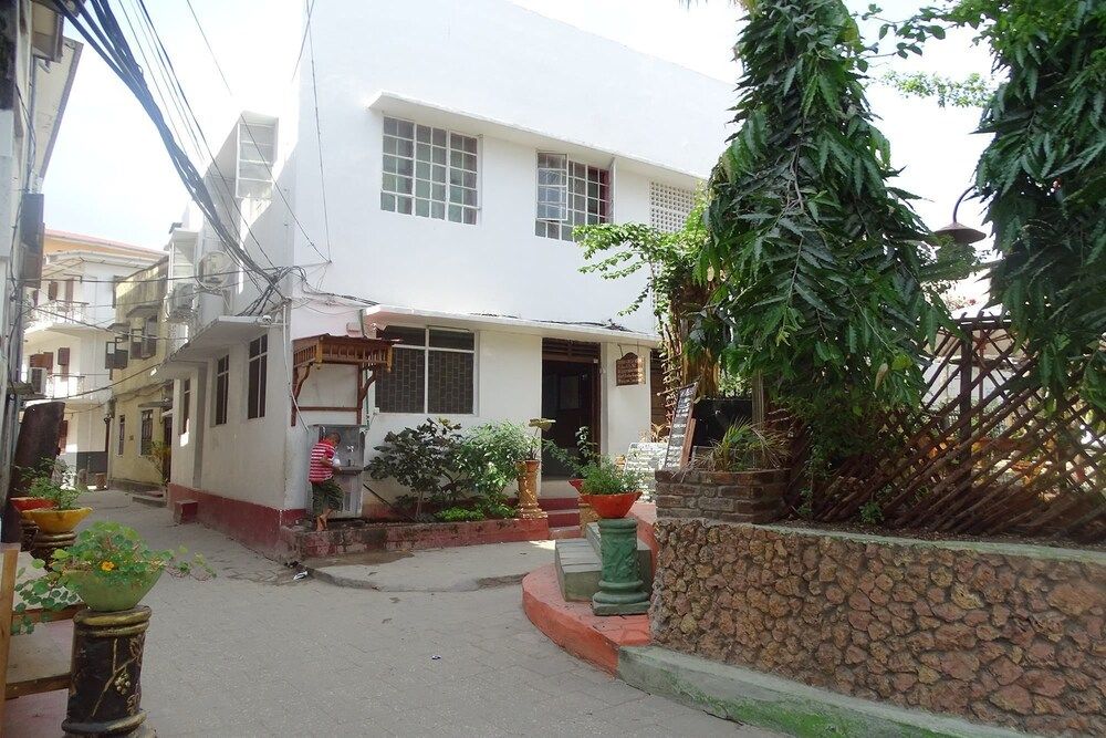 Jambo Guest House5