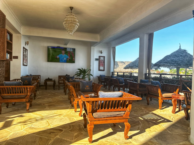 Karibu Beach Resort2