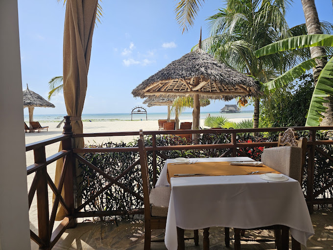 Karibu Beach Resort3